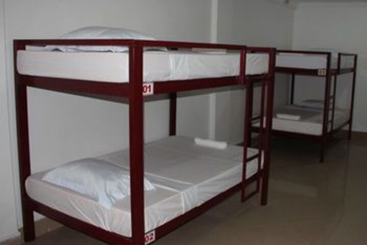 Room 24 of 68