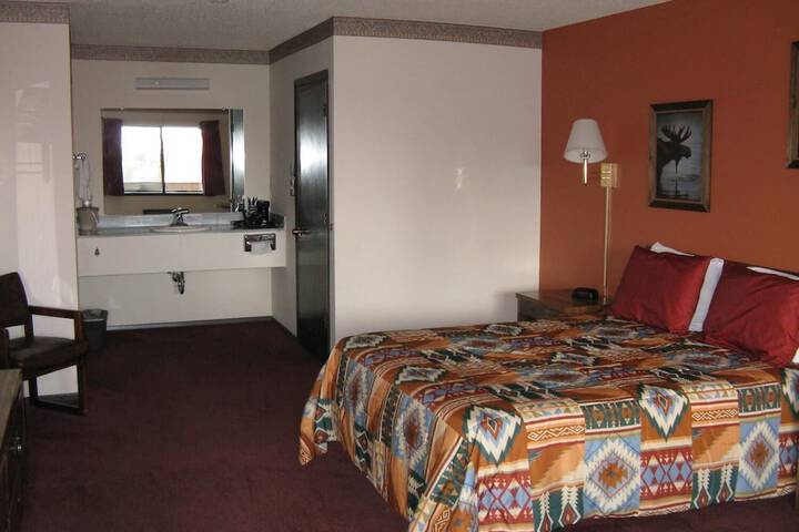 Room 36 of 81
