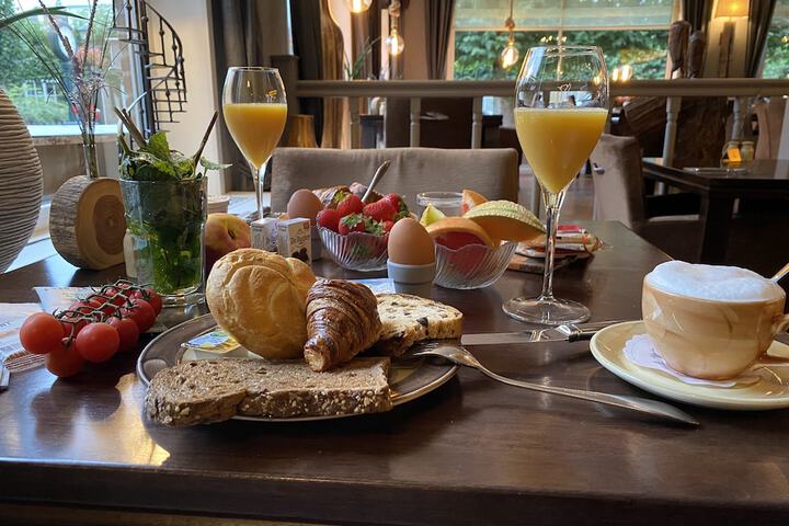 Breakfast/Coffee Service 51 of 71