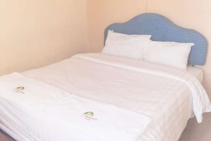 Room 4 of 21
