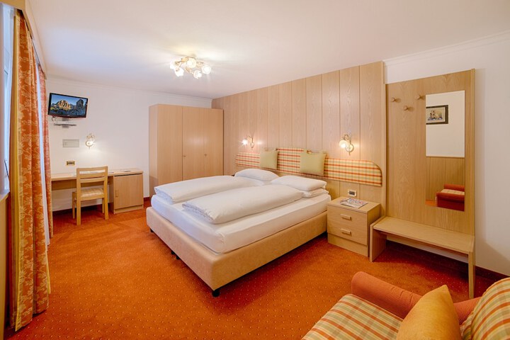 Room 22 of 55