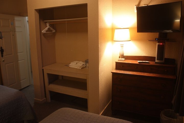 Room 9 of 45