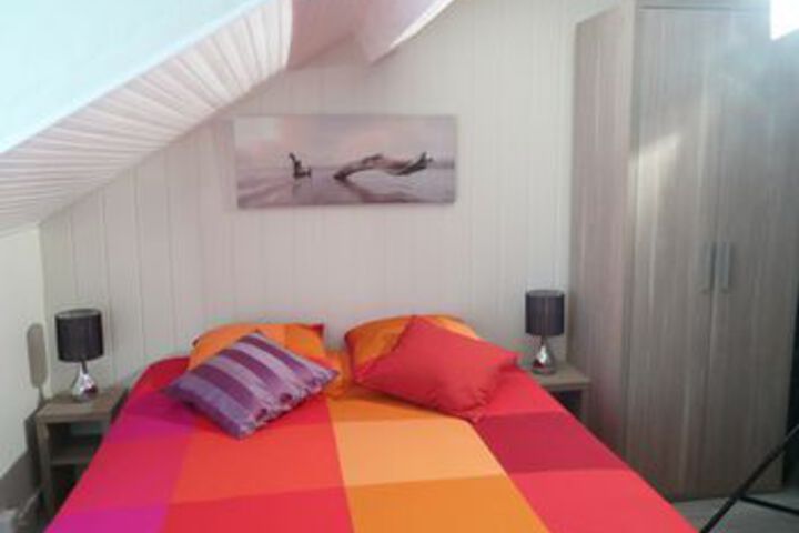 Room 4 of 5