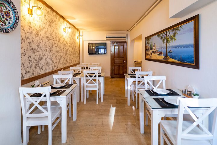 Dining 50 of 56