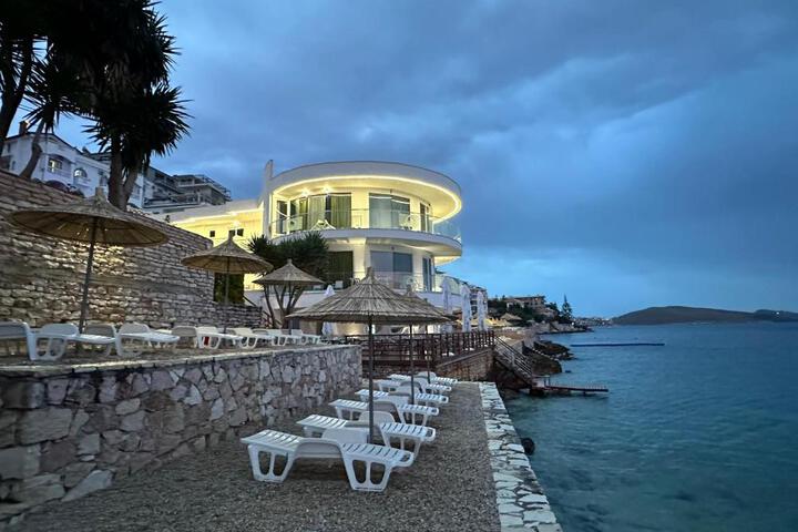 General 52 of 71