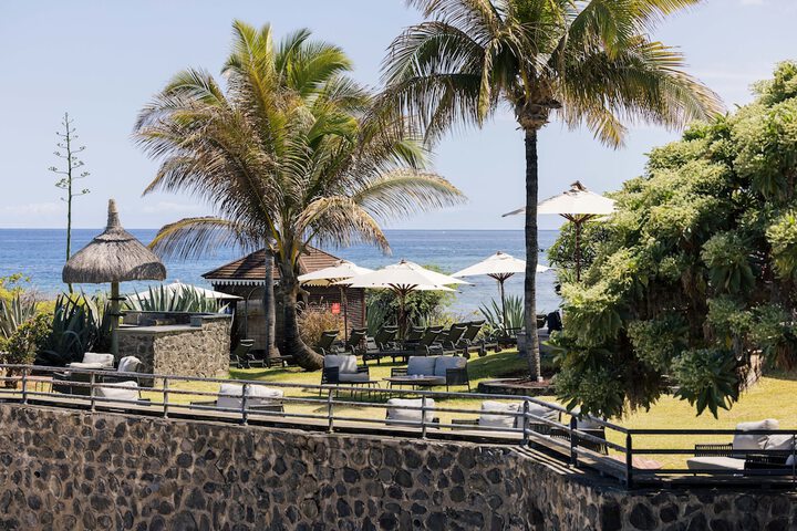 Hotel Exterior 64 of 70