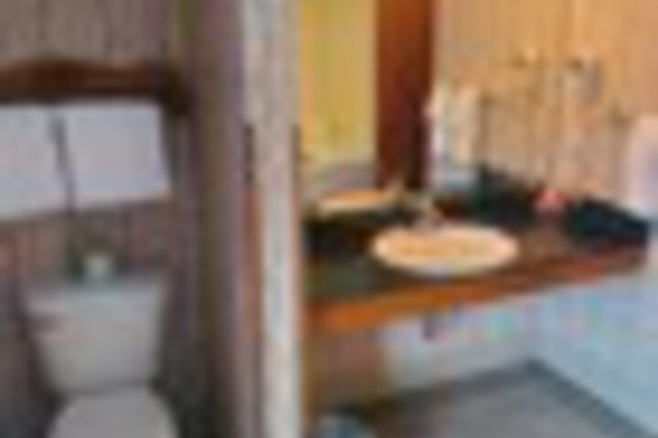 Room 62 of 150