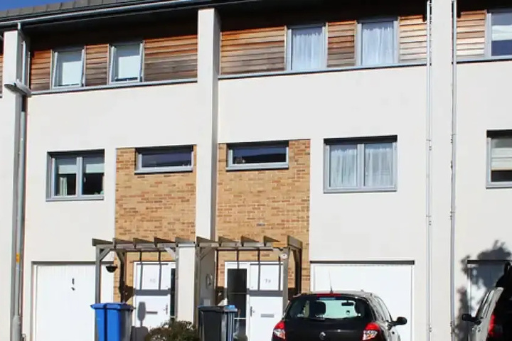 Driftwood in Poole With 3 Bedrooms and 3 Bathrooms
