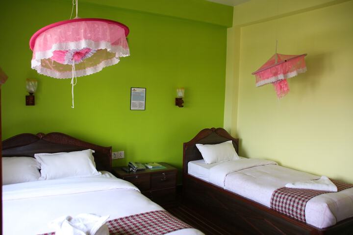 Room 9 of 41