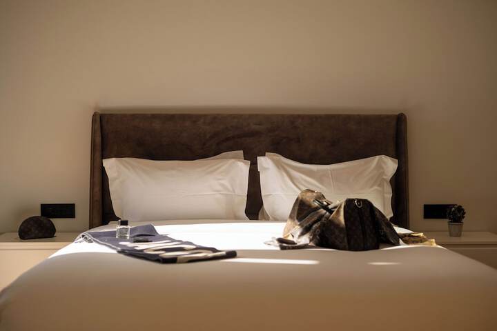 Room 21 of 120