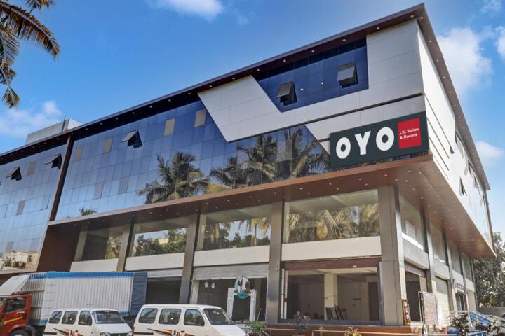 Hotel O JK Suites & Rooms