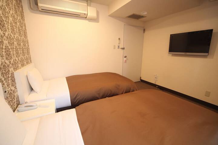 Room 16 of 58