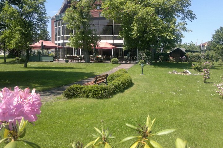 Property Grounds 23 of 25