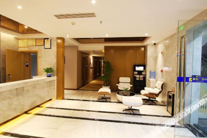 Hotel Interior 6 of 17
