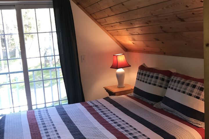 Room 47 of 146