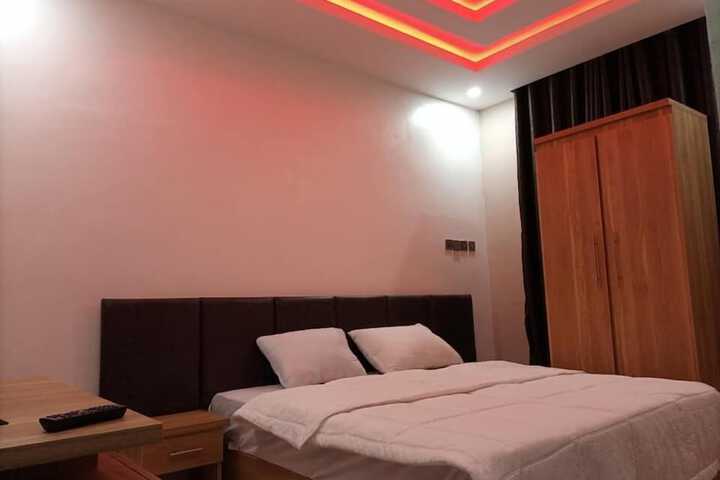 Room 16 of 45