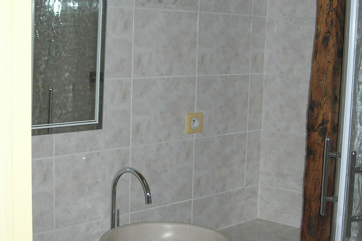 Room 18 of 51