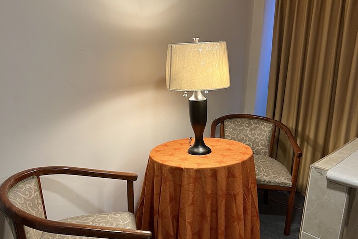 Room 7 of 17
