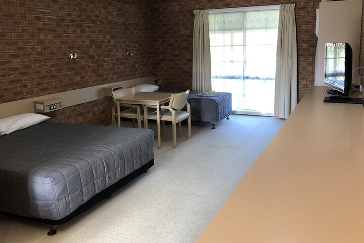 Room 11 of 62