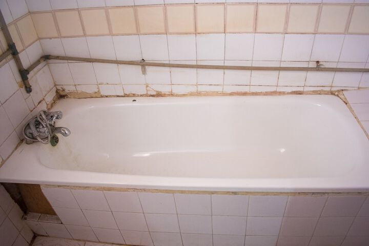 Room 46 of 73
