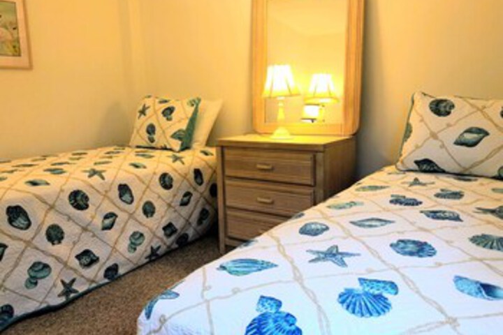 Room 46 of 49