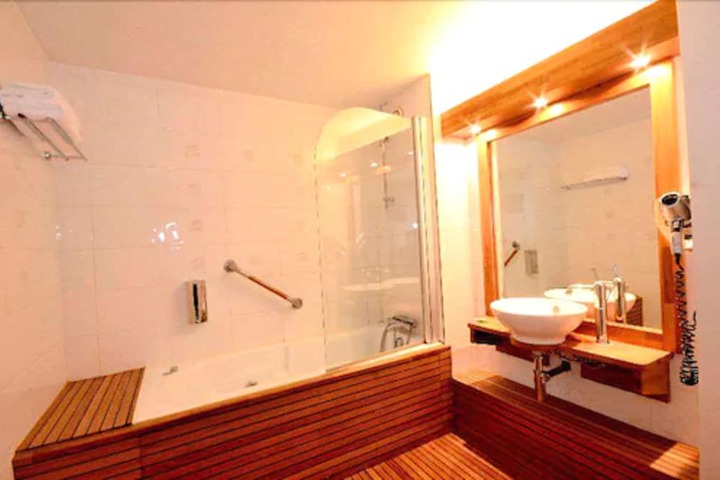 Bathroom Interior Photo