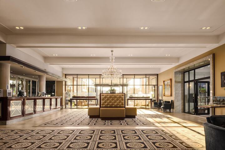 Lobby Photo