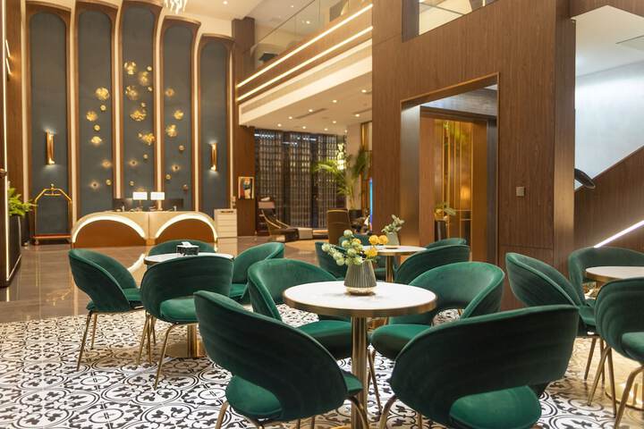 Hotel Interior 12 of 148