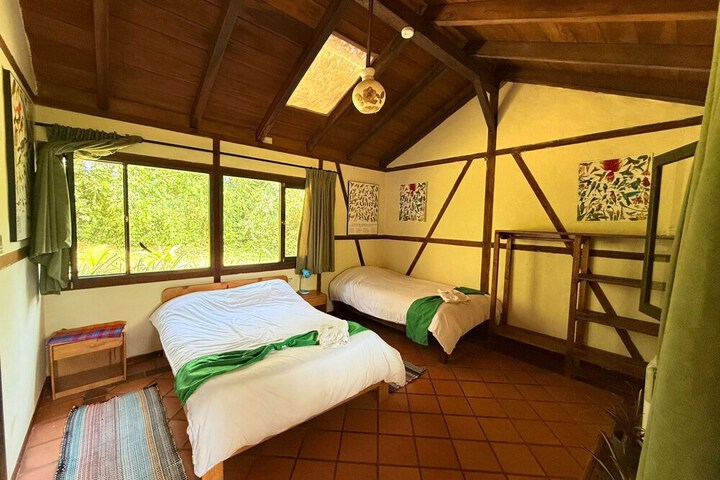 Room 9 of 75