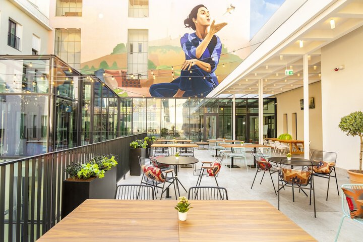 Hotel 135 of 147