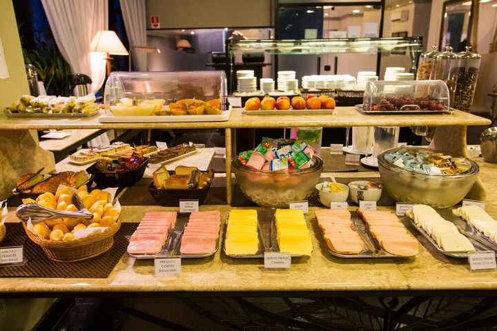 Breakfast/Coffee Service 64 of 81