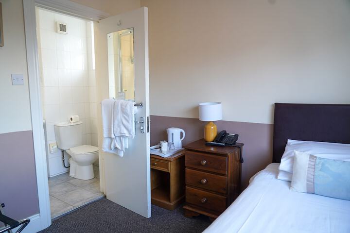 Room 15 of 47