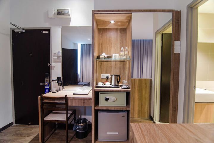 Room amenity
