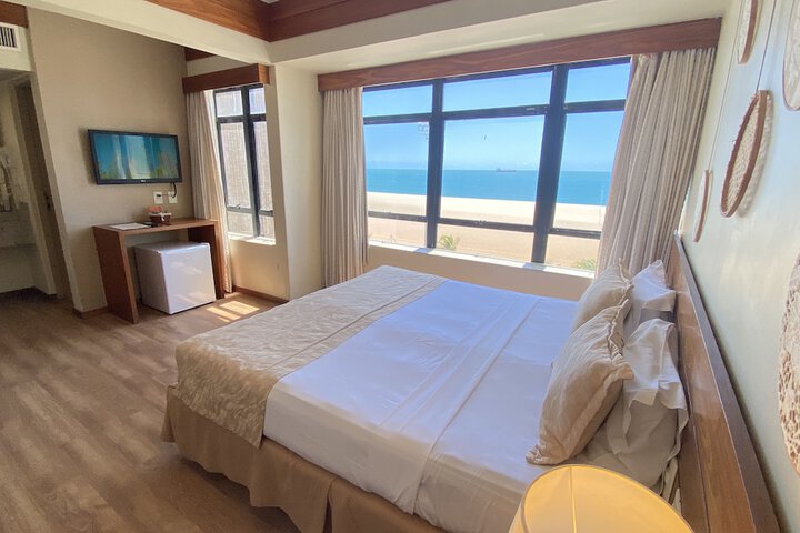 Room 6 of 25