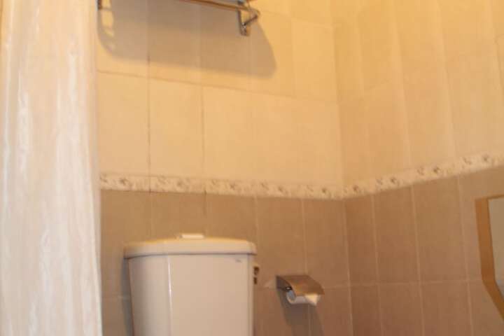 Room 10 of 41