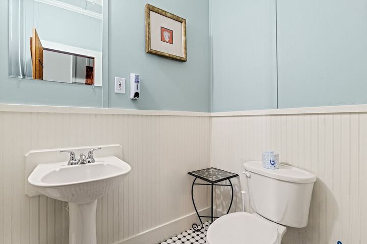 Bathroom Interior Photo