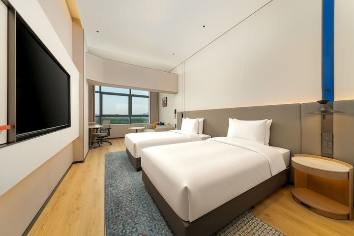 Room 20 of 46