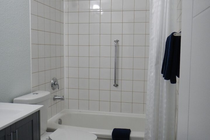 Room 12 of 24