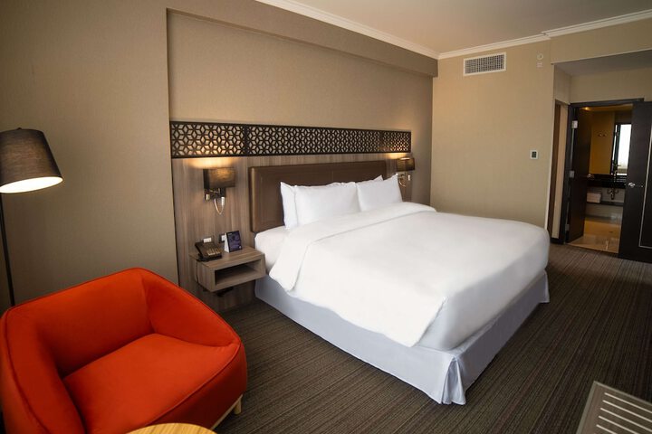 Room 29 of 77
