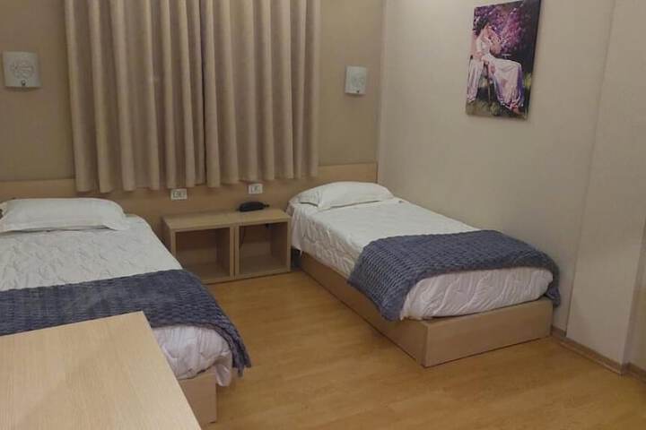 Room 17 of 71