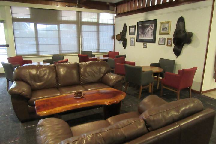 Guest Lobby