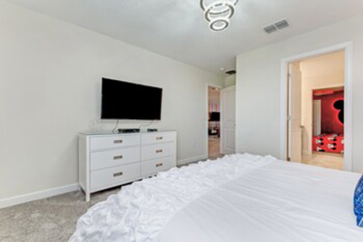 Room 70 of 70