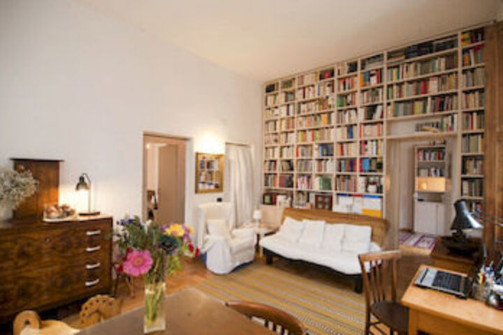 Room 38 of 168