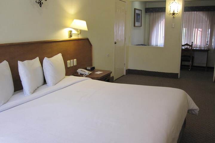 Room 11 of 47