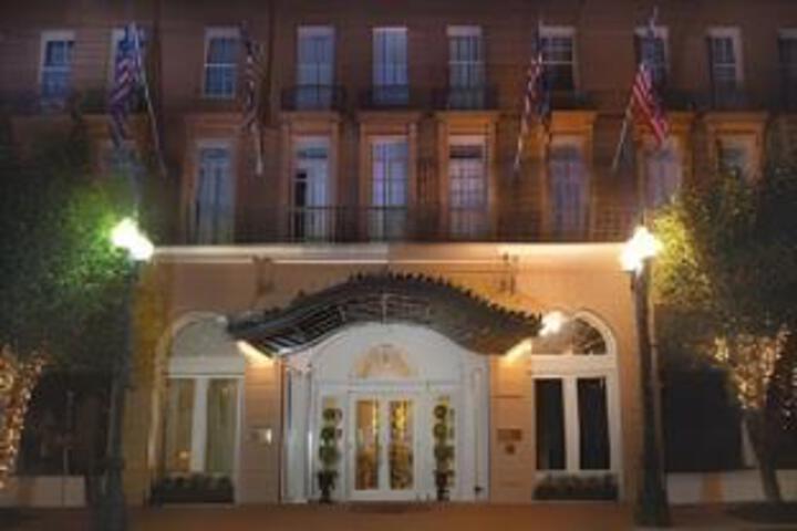 Photo of The Lafayette Hotel