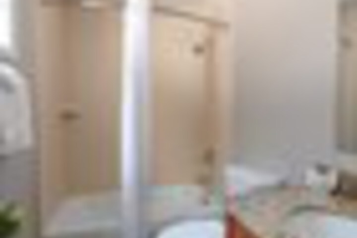 Room 281 of 549