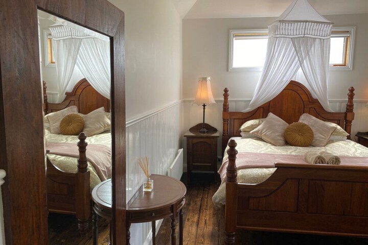 Room 40 of 128