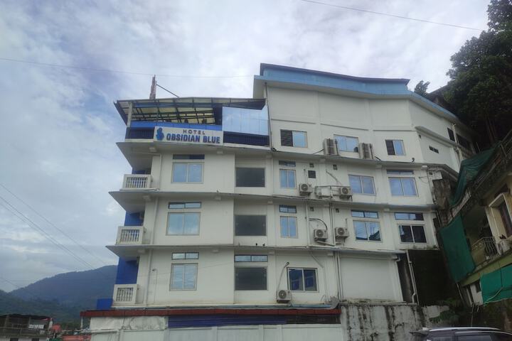 Hotel Obsidian Blue