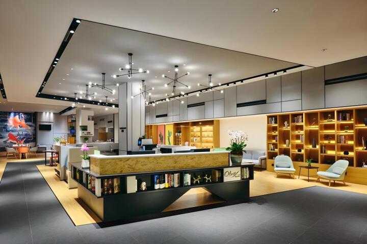 Shanghai Zhiyu Greenland Qbox Hotel