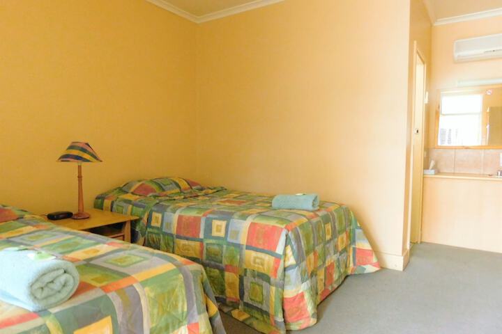 Room 9 of 51